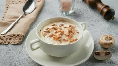 Soppa med smältost som till och med barnen älskar: Jag lagar den när kylskåpet är tomt