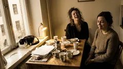 Kort berättelse: Min katt stirrade på mig hela kvällen – sen sa Lina en sak