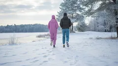 Promenader för viktnedgång efter 50: enkla justeringar som riktar in sig på bukfett